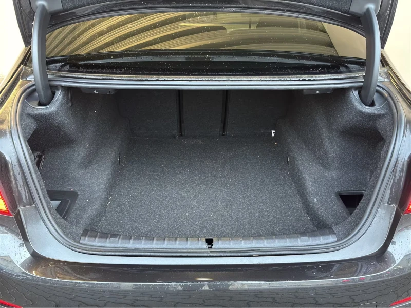 BMW 520 G30/184HP/SOFTCLOSE/LED/NAVI/CAM/DIGITAL/HUD/973v, снимка 5 - Автомобили и джипове - 53600433