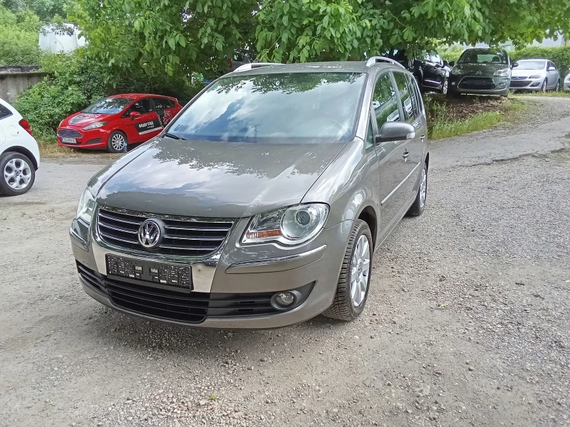 VW Touran 2.0 TDI-BMM-140k.c.- 6 СКОРОСТИ - 7900 лв. - 46755251 1