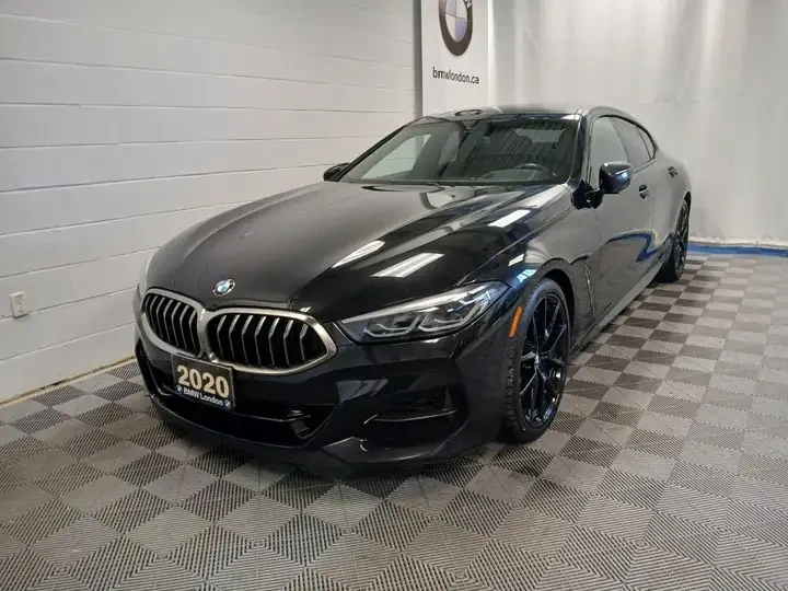 BMW 850 M850/CARBON PACKAGE/LANE ASSIST/PARKING ASSIST - 82000 лв. / 41925.93 € - 93199818 1