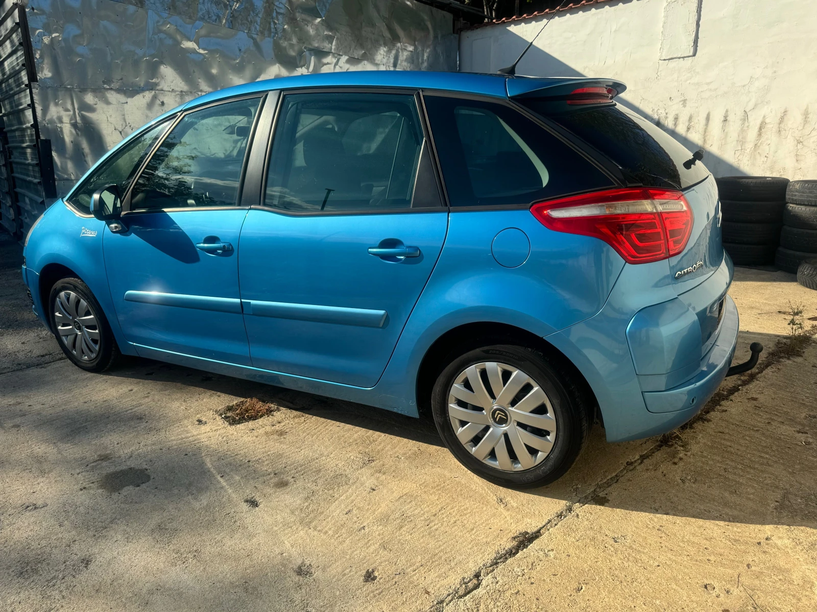 Citroen C4 Picasso 1.6 КЛИМАТРОНИК - изображение 9