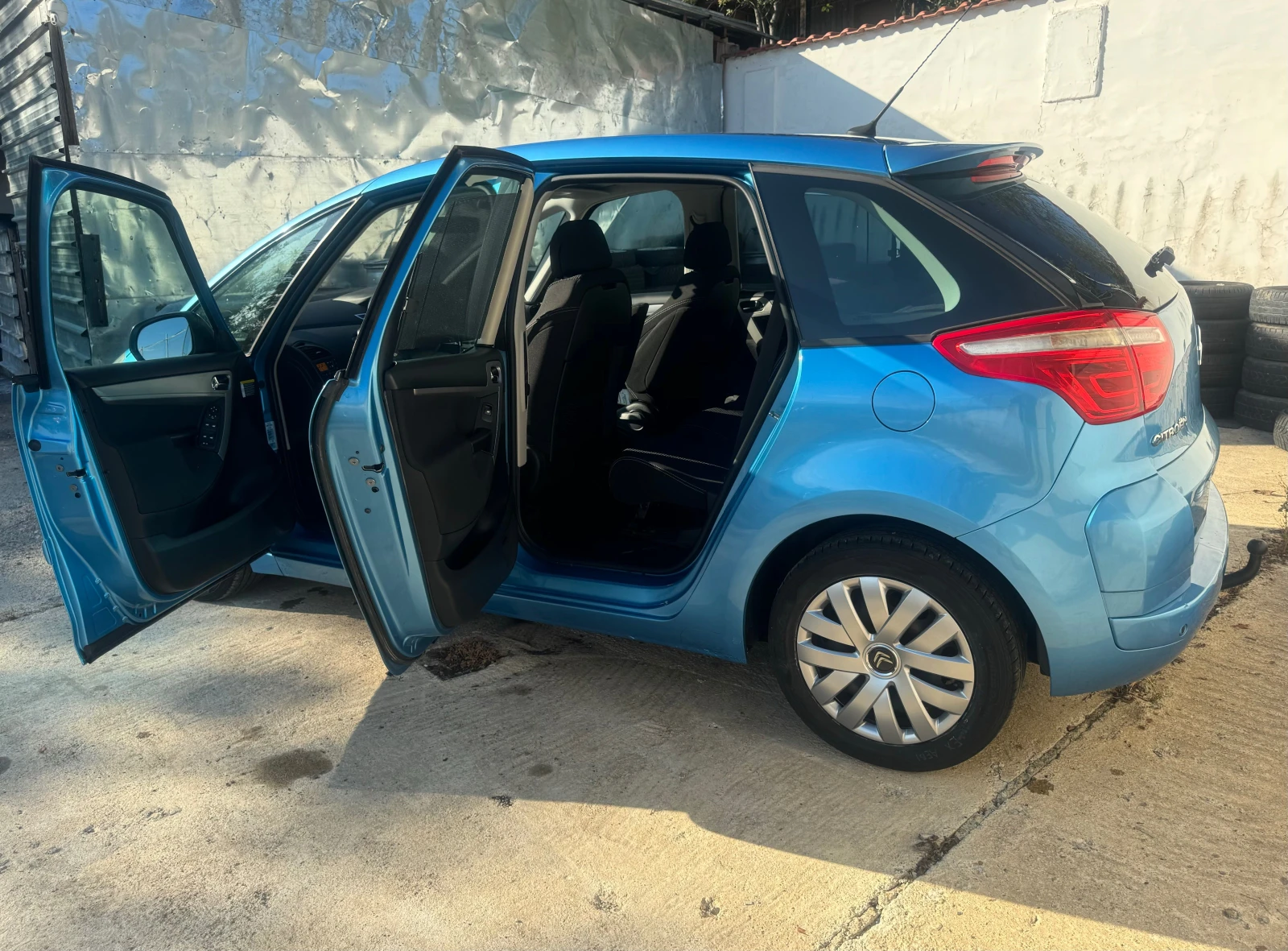 Citroen C4 Picasso 1.6 КЛИМАТРОНИК - изображение 8