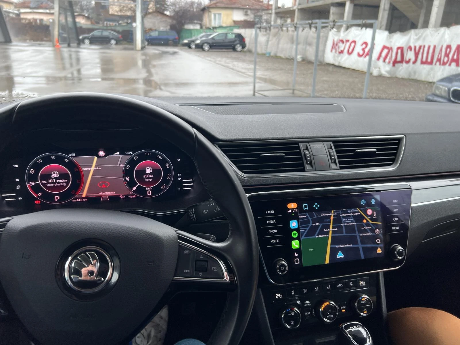 Skoda Superb L&K/76000 км - изображение 7