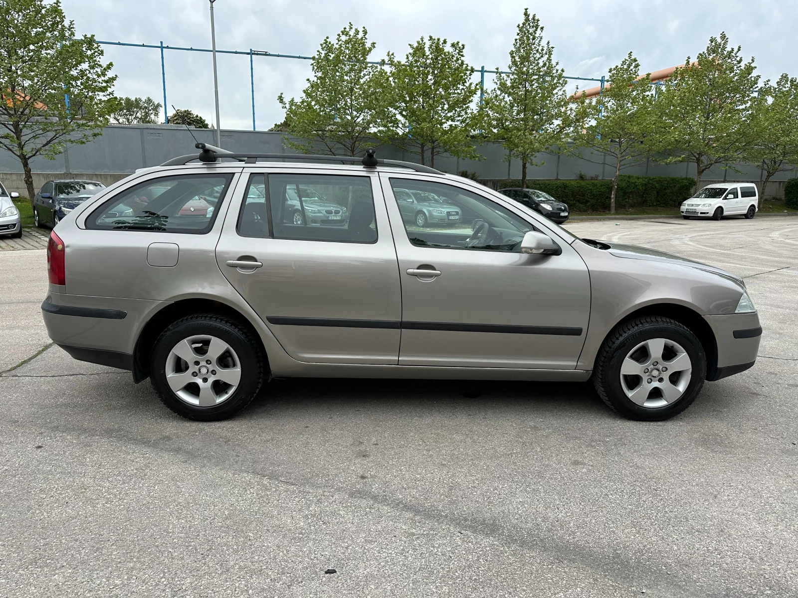 Skoda Octavia 1.9d 105 к.с. 4х4 - изображение 5