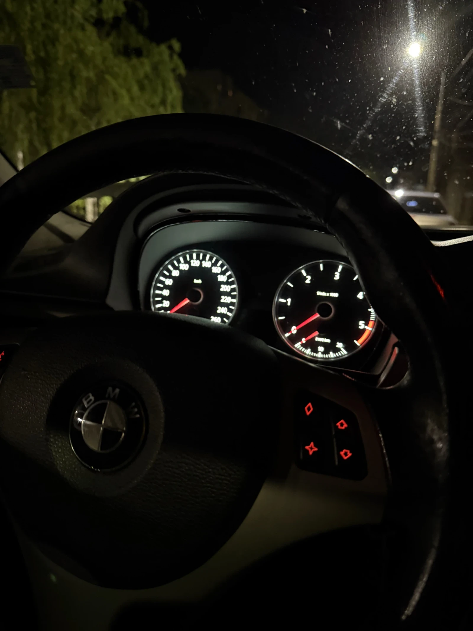 BMW 320  - изображение 4