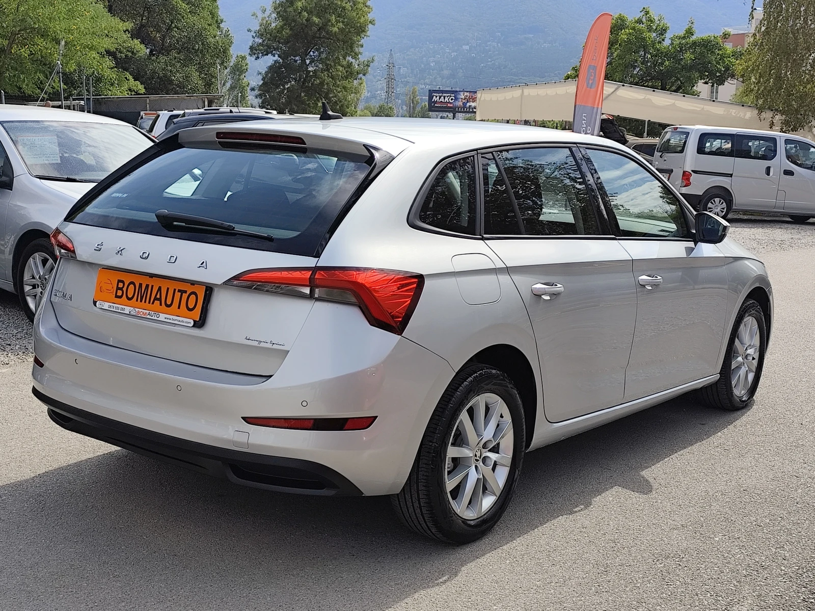 Skoda Scala 1.6TDi* АВТОМАТИК* LED* DISTRONIC*  - изображение 3