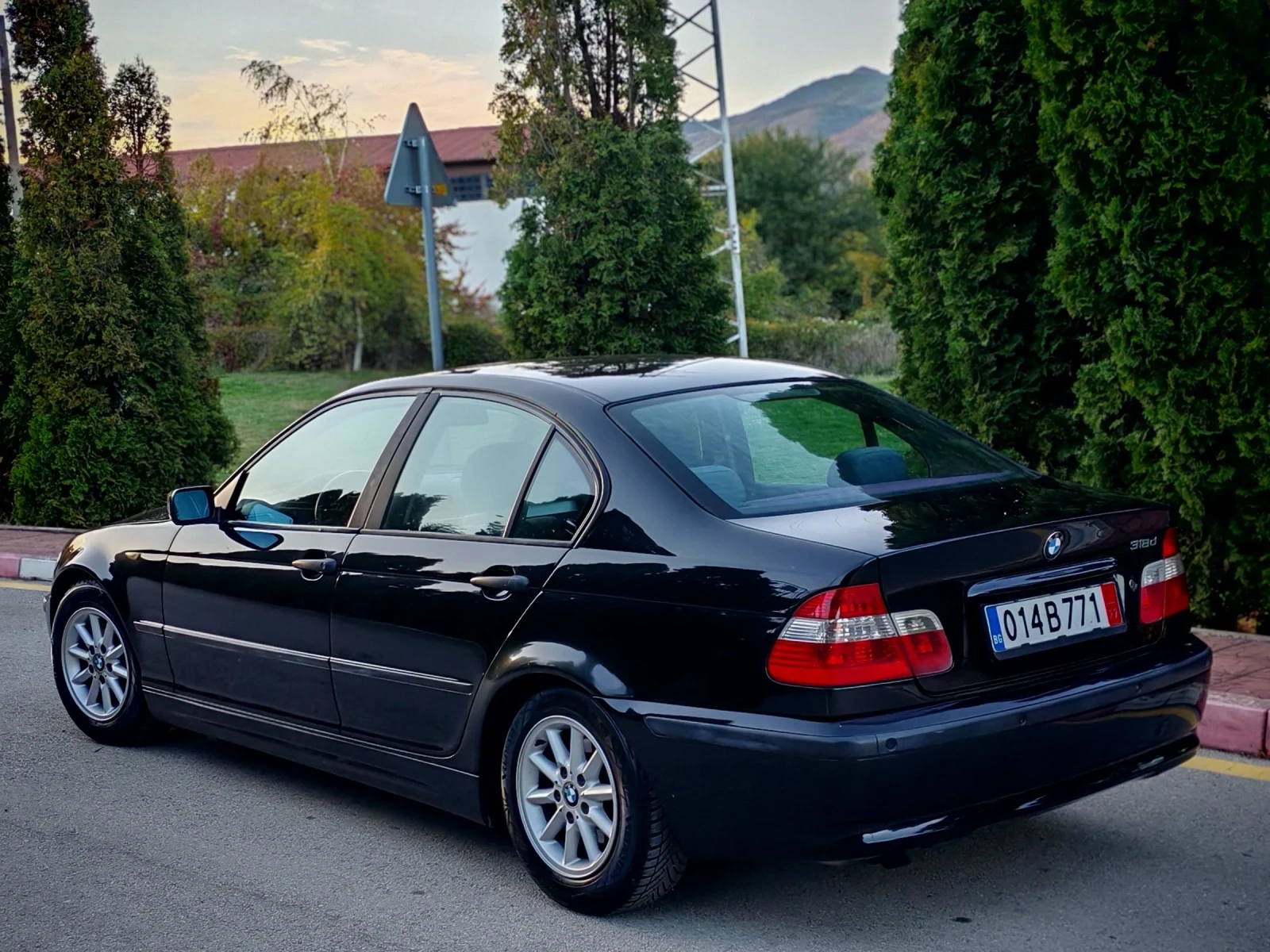 BMW 318 2.0D(116)* FACELIFT* XENON* НОВ ВНОС*  - изображение 4