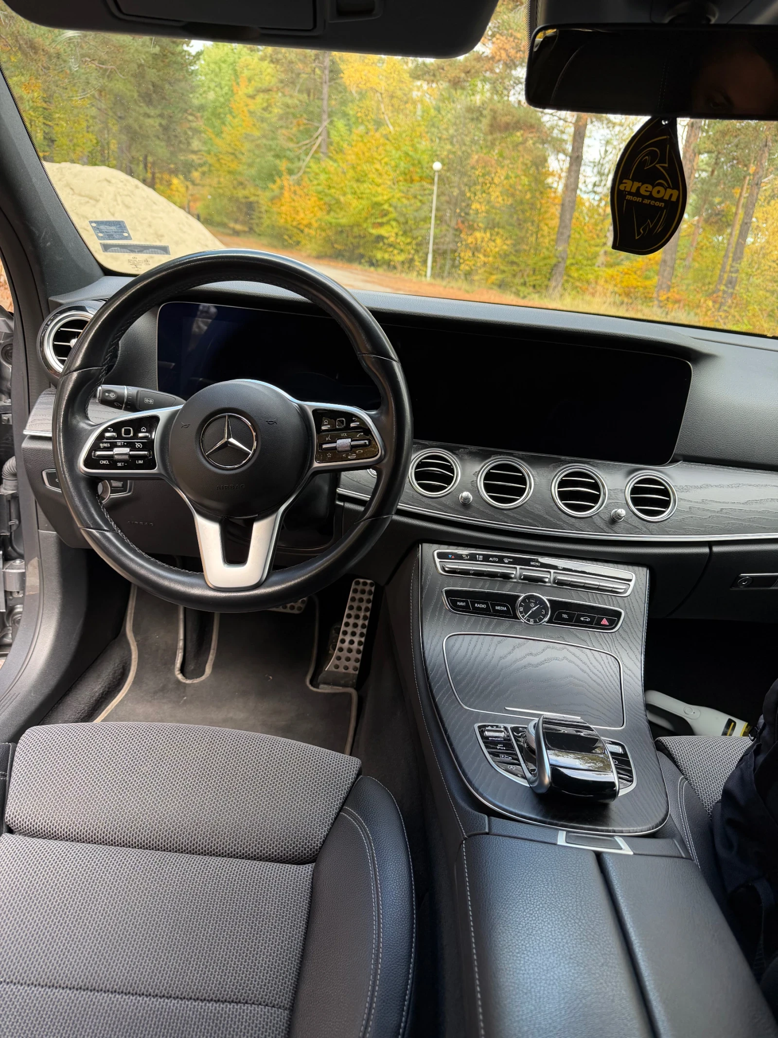 Mercedes-Benz E 200 4Matic | Mobile.bg   13