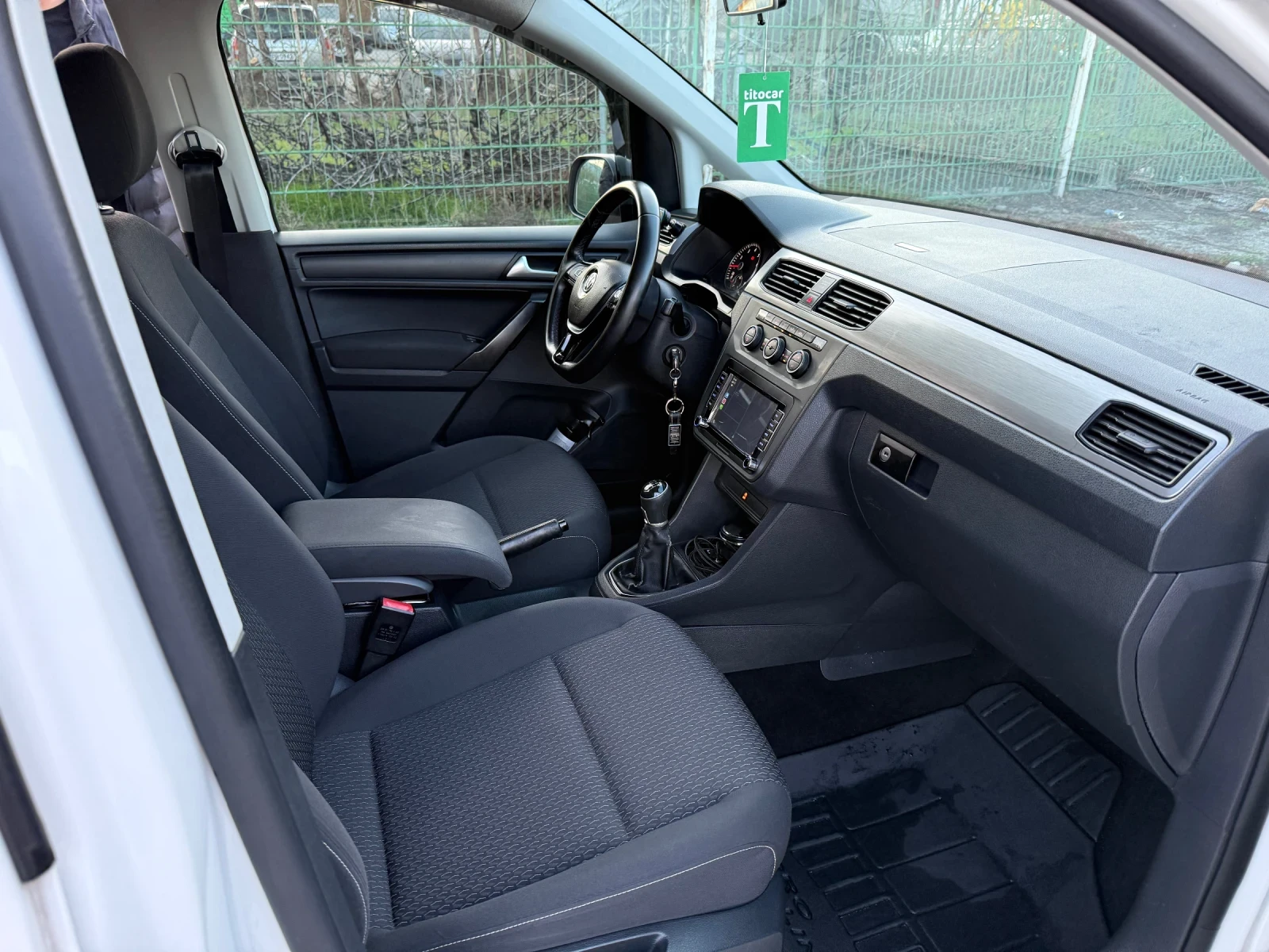 VW Caddy Maxi 1.4 TGI CNG | Mobile.bg   12