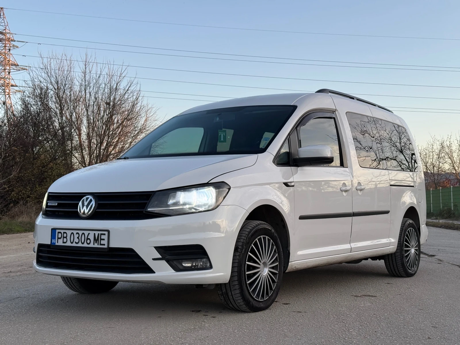 VW Caddy Maxi 1.4 TGI CNG - изображение 10