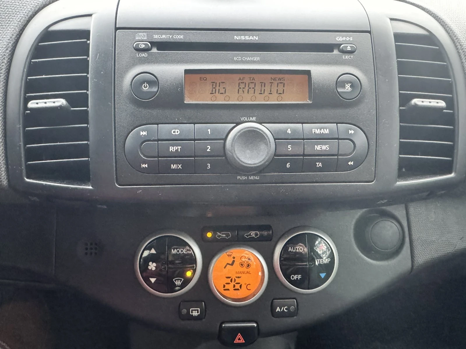 Nissan Micra 1.4 бензин - изображение 5