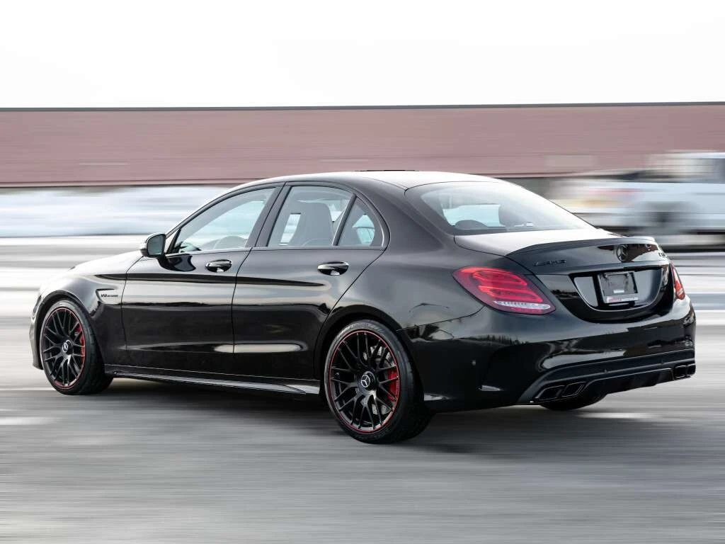 Mercedes-Benz C 63 AMG S| EDITION 1| CARBON| SUNROOF - изображение 4