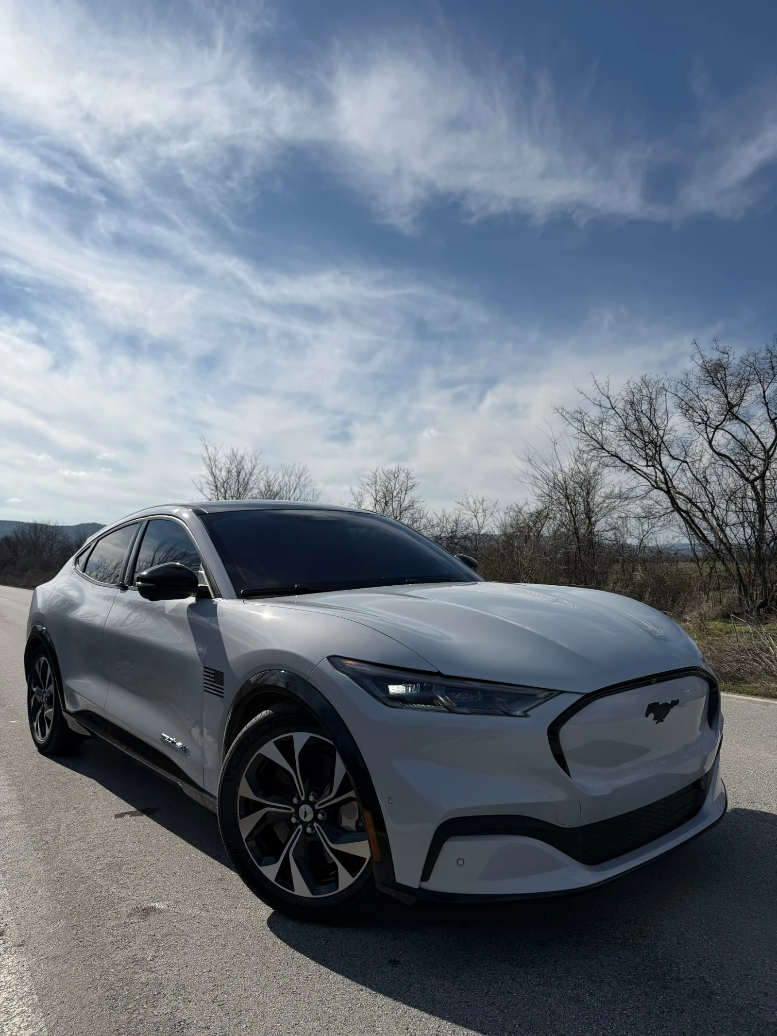 Ford Mustang Mach-E Premium Extended Range 91kWh  AWD 351к.с. 6700км.  - изображение 6