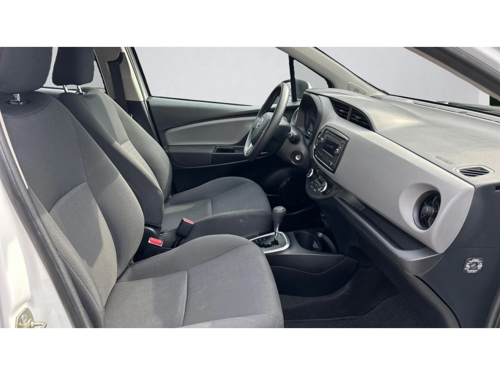 Toyota Yaris Месечна вноска от 201  , снимка 6 - Автомобили и джипове - 53736914