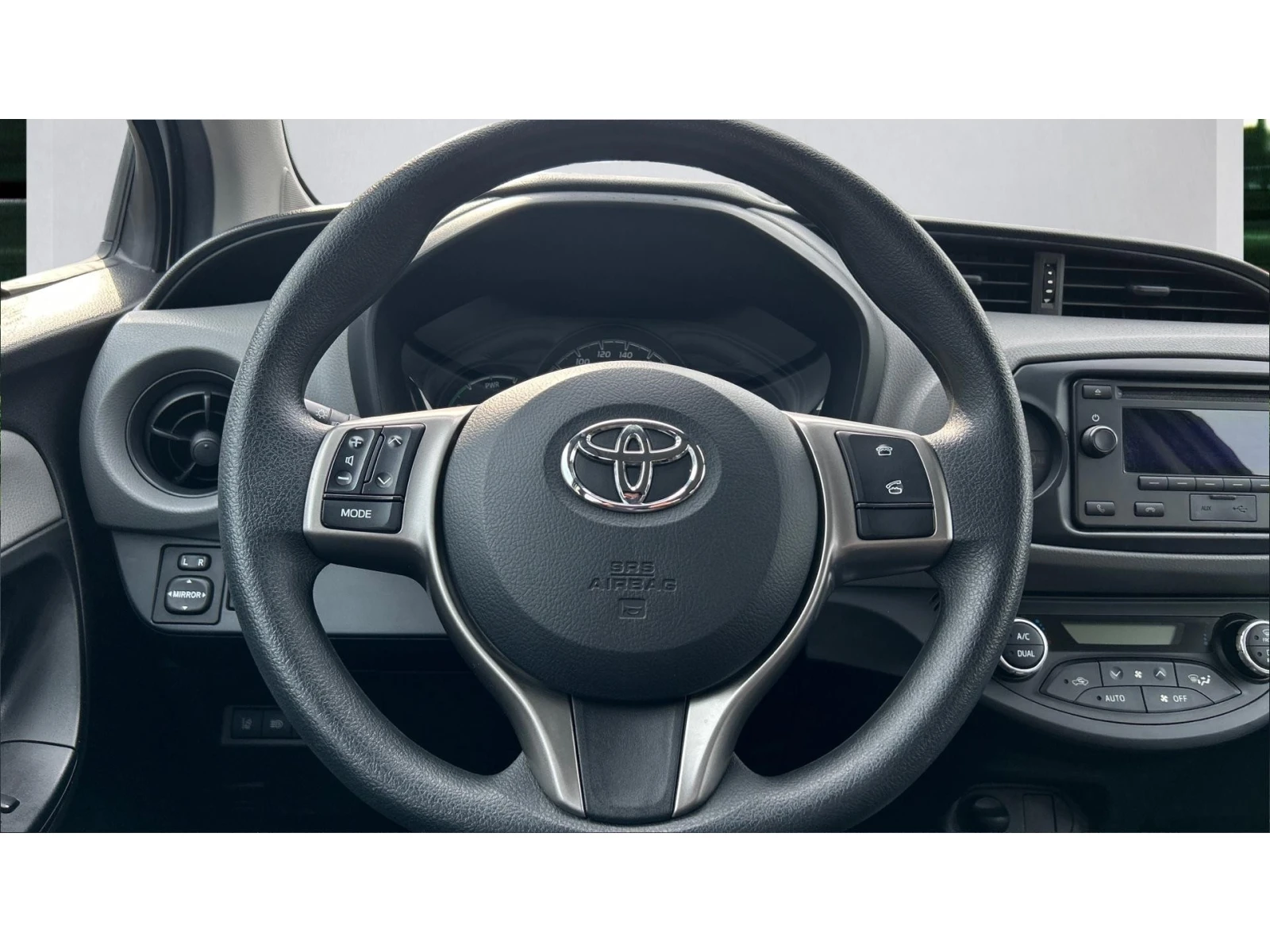 Toyota Yaris Месечна вноска от 201  , снимка 13 - Автомобили и джипове - 53736914