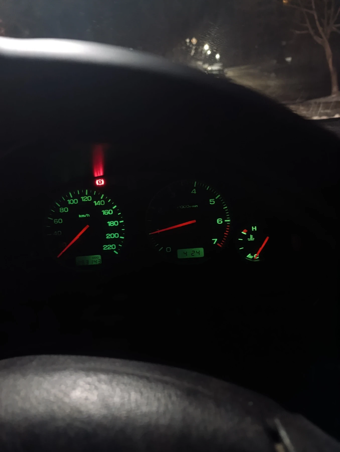 Subaru Legacy Бензин и газ , снимка 8 - Автомобили и джипове - 54003924