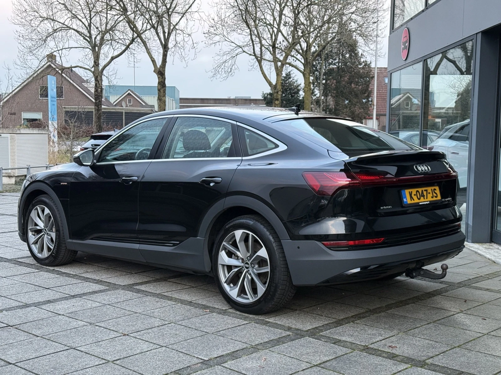 Audi E-Tron Sportback 55 Quattro, снимка 5 - Автомобили и джипове - 54191275