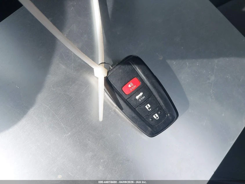 Toyota Camry 2.5L I-4 DI, DOHC, VVT, 203HP Front Wheel Drive | Mobile.bg � ����������� 11