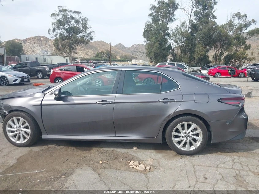 Toyota Camry 2.5L I-4 DI, DOHC, VVT, 203HP Front Wheel Drive | Mobile.bg � ����������� 15