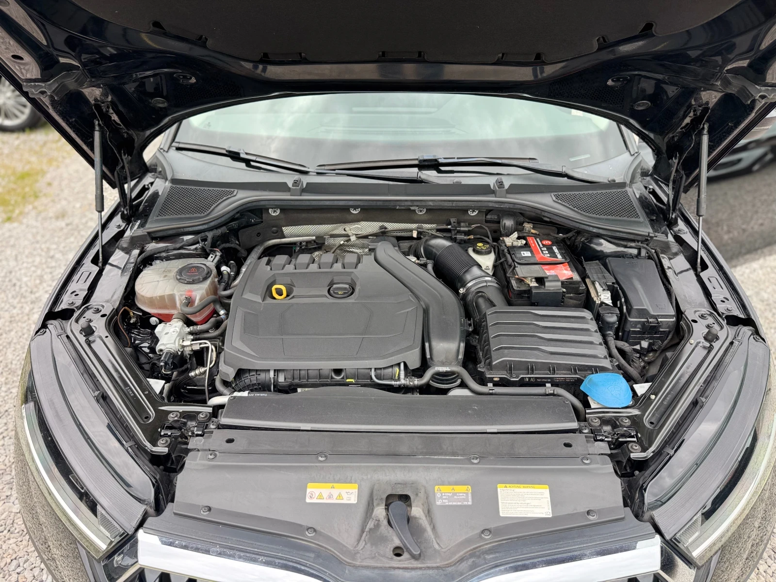 Skoda Octavia 1.5G-TEC Керамично покритие !!!! Топ , снимка 17 - Автомобили и джипове - 54454891