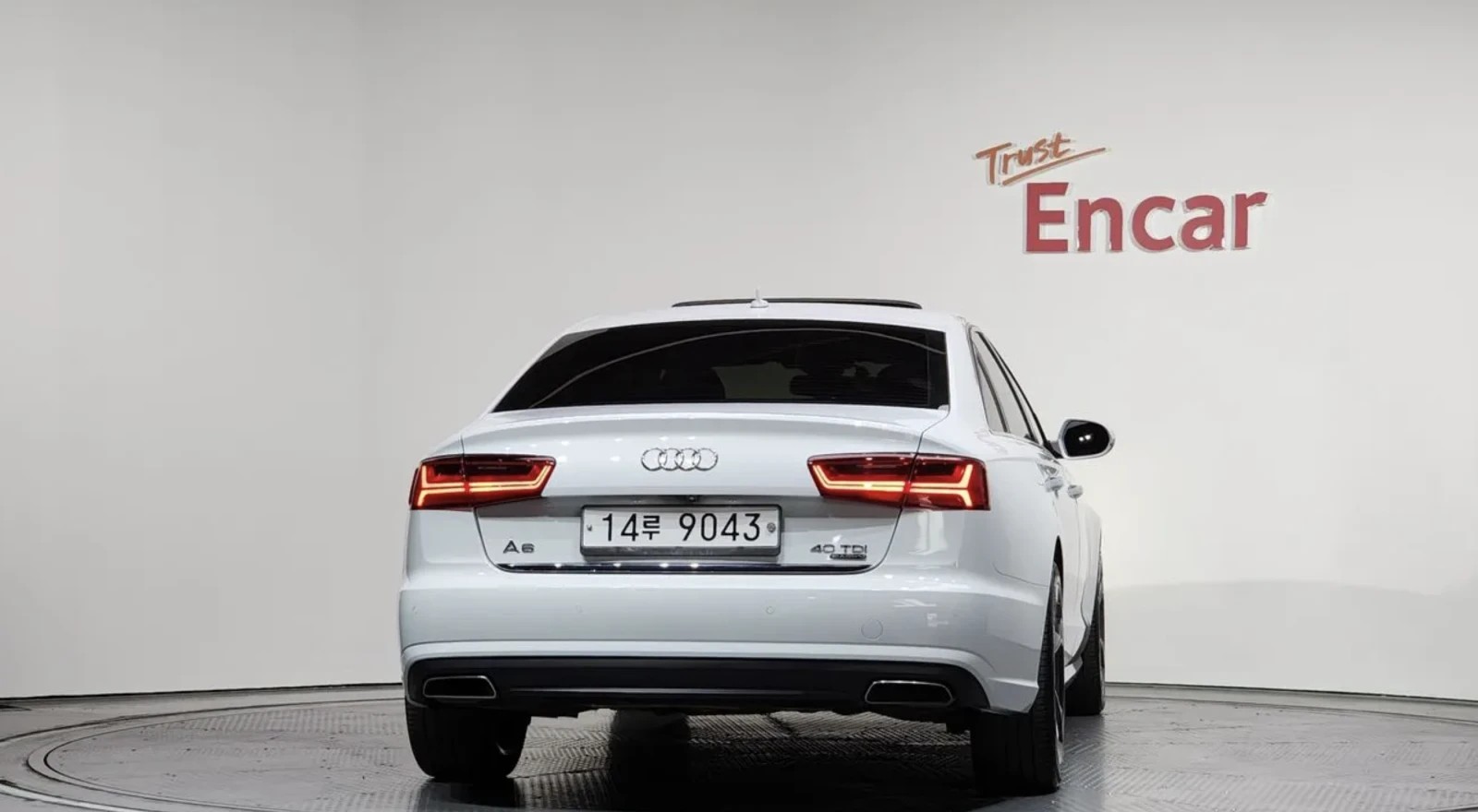 Audi A6 40 TDI QUATTRO / S LINE / ОБДУХВАНЕ / ШИБИДАХ, снимка 4 - Автомобили и джипове - 54713777