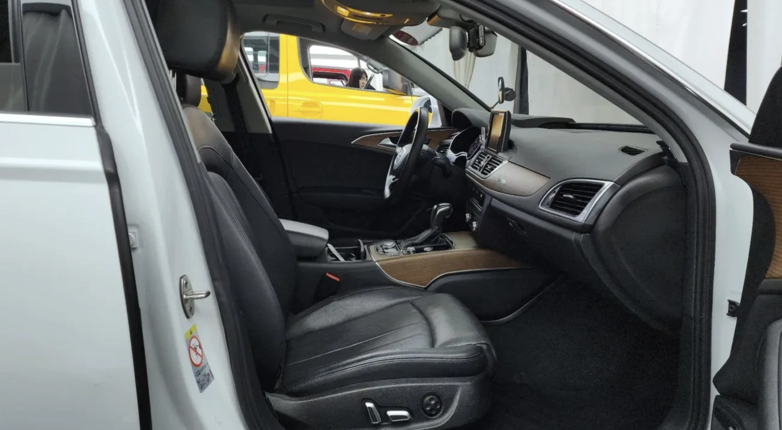 Audi A6 40 TDI QUATTRO / S LINE / ОБДУХВАНЕ / ШИБИДАХ, снимка 10 - Автомобили и джипове - 54713777