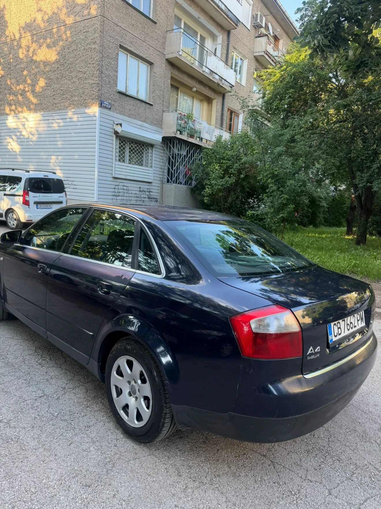 Audi A4 B6, снимка 4 - Автомобили и джипове - 55356286