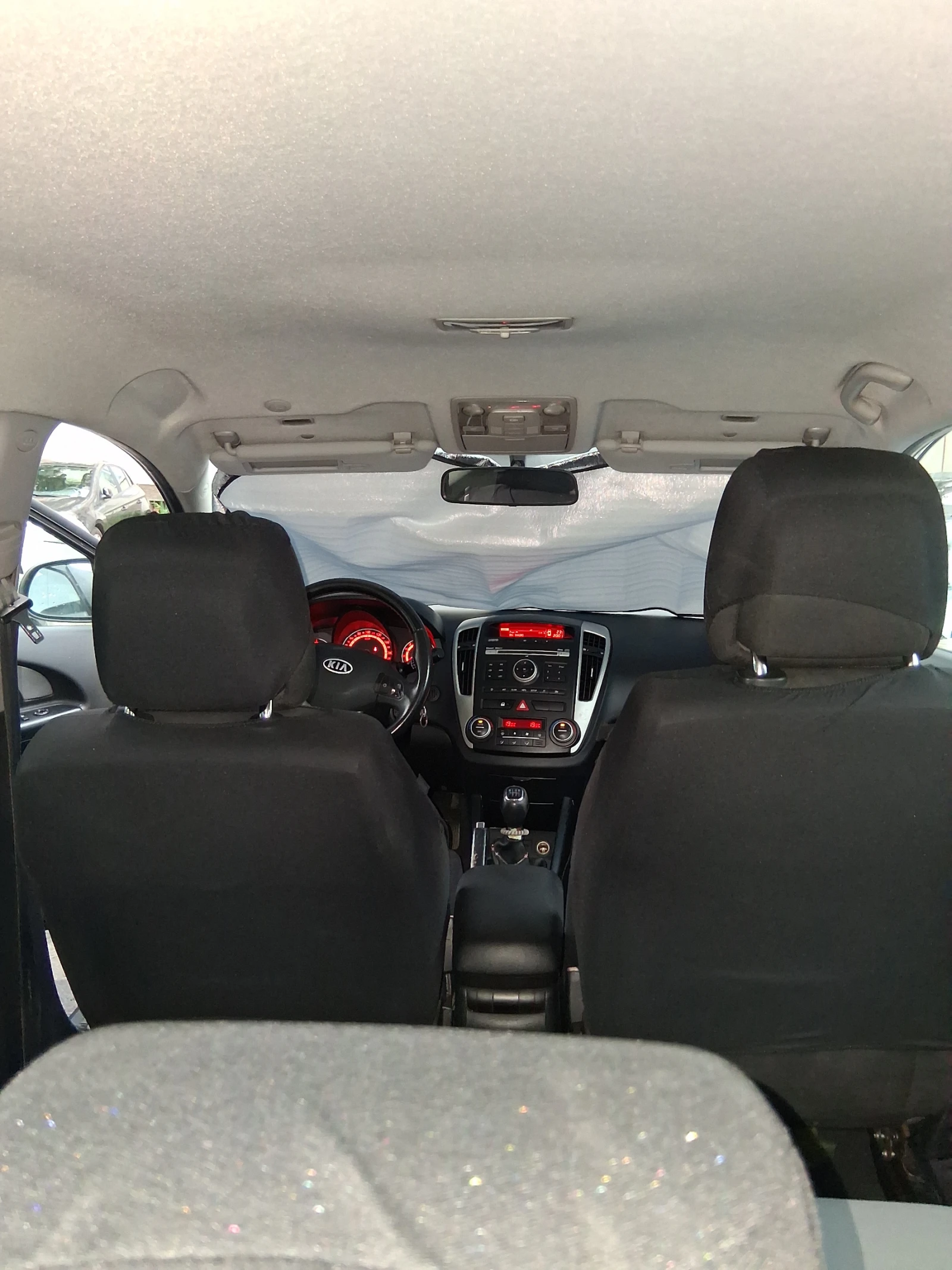 Kia Ceed, снимка 9 - Автомобили и джипове - 55645634