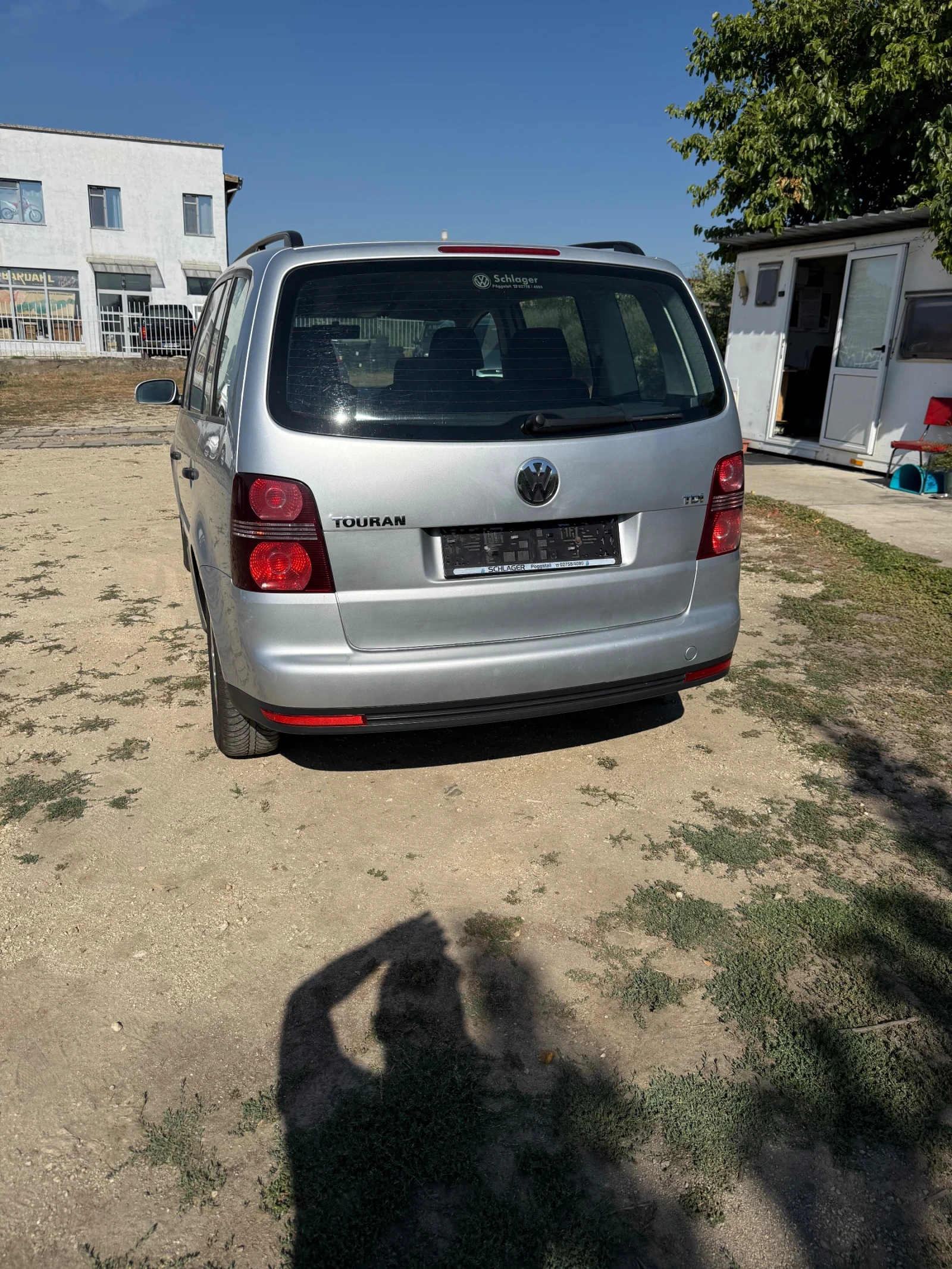VW Touran 1.9TDI , снимка 6 - Автомобили и джипове - 55734603