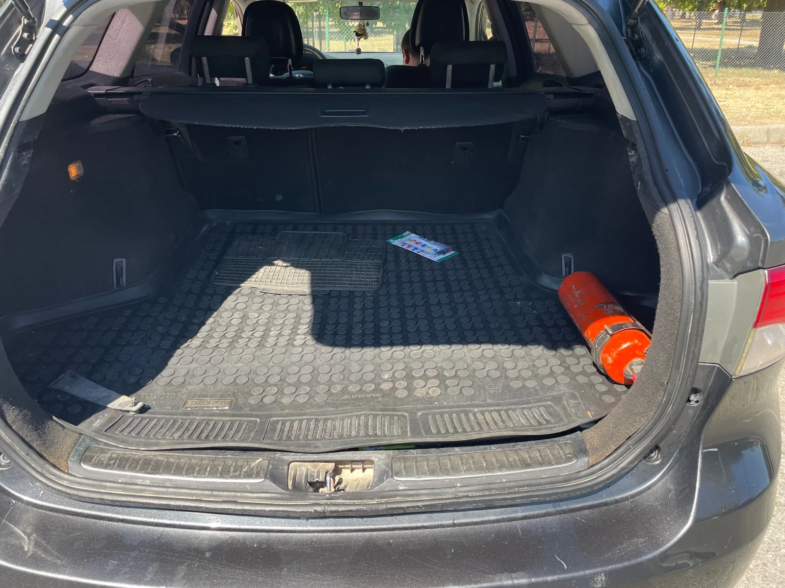 Toyota Avensis Фейслифт , снимка 12 - Автомобили и джипове - 55994216