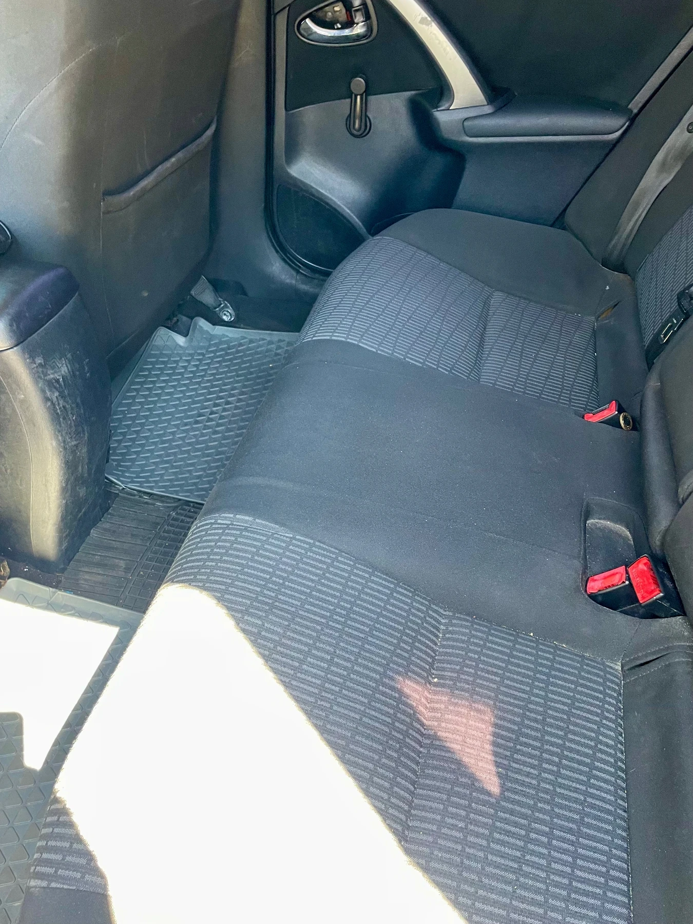 Toyota Avensis Фейслифт , снимка 9 - Автомобили и джипове - 55994216