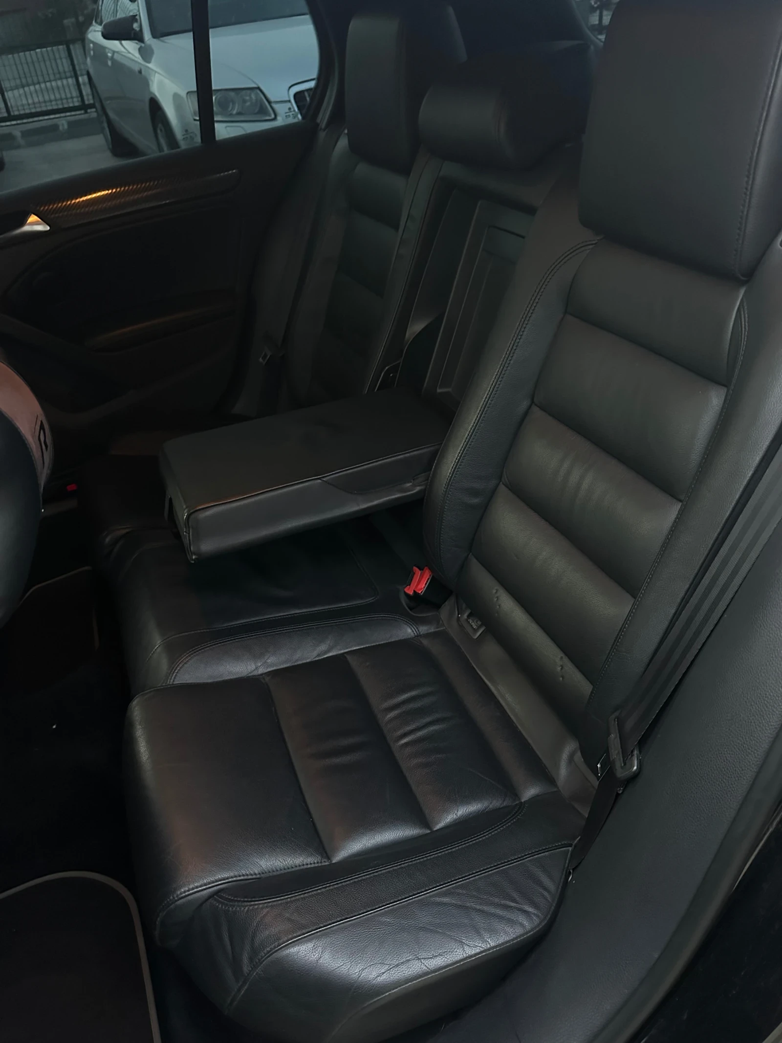 VW Golf 6 R, снимка 12 - Автомобили и джипове - 56320088