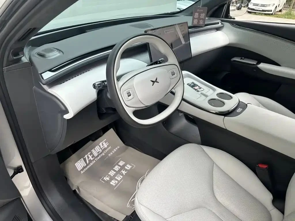 Xpeng G6, снимка 8 - Автомобили и джипове - 56686401