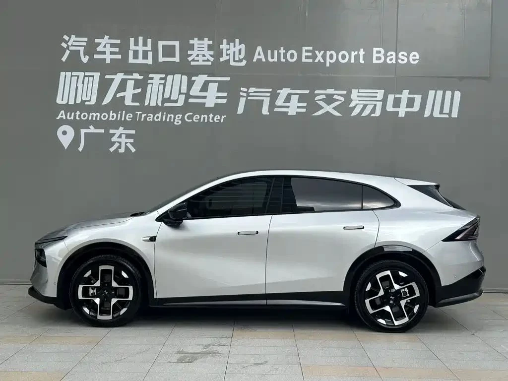 Xpeng G6, снимка 3 - Автомобили и джипове - 56686401