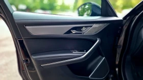 Jaguar F-PACE SVR P550 Facelift , снимка 10