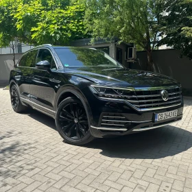 Обява за продажба на VW Touareg  V6 4MOTION R-Line ~79 200 лв. - изображение 1