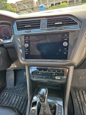 VW Tiguan 4MOTION DISTRONIC PANORAMA - 23500 € / 45962.00 лв. - 45814290 11