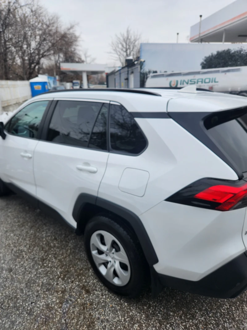 Toyota Rav4, снимка 4 - Автомобили и джипове - 48807009