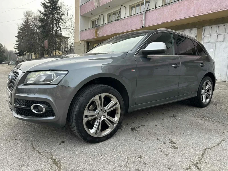 Audi Q5, снимка 1 - Автомобили и джипове - 49228664