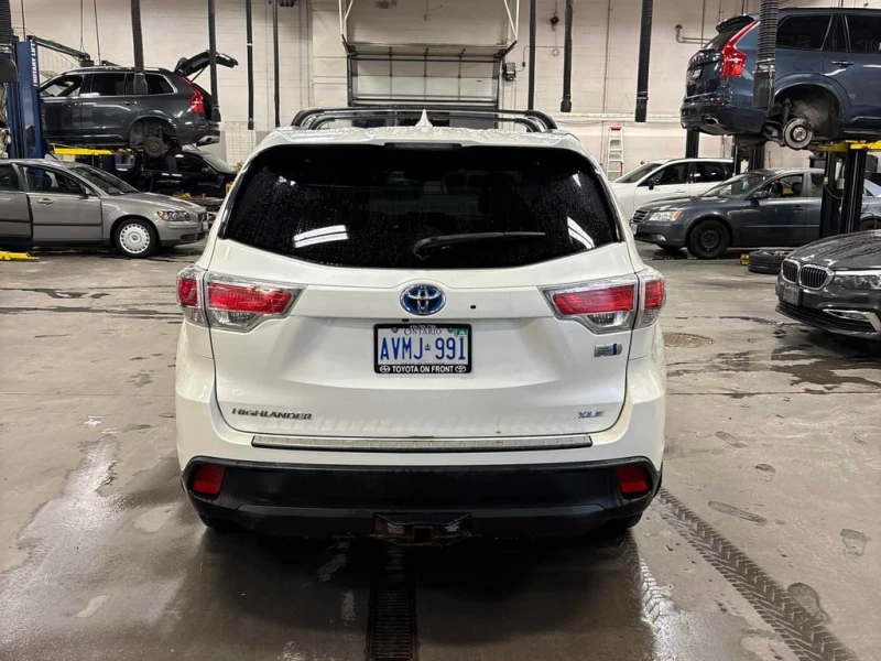 Toyota Highlander * XLE * CARFAX * БЕЗ ПЪРВОНАЧАЛНА ВНОСКА, снимка 4 - Автомобили и джипове - 52959488