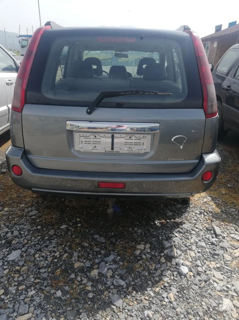 Nissan X-trail 2.0 Benz. 2.2 dizel, снимка 1 - Автомобили и джипове - 36899368