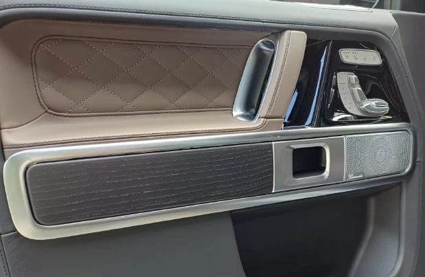 Mercedes-Benz G 450 d = AMG Line = Superior Line Гаранция, снимка 5 - Автомобили и джипове - 55301152