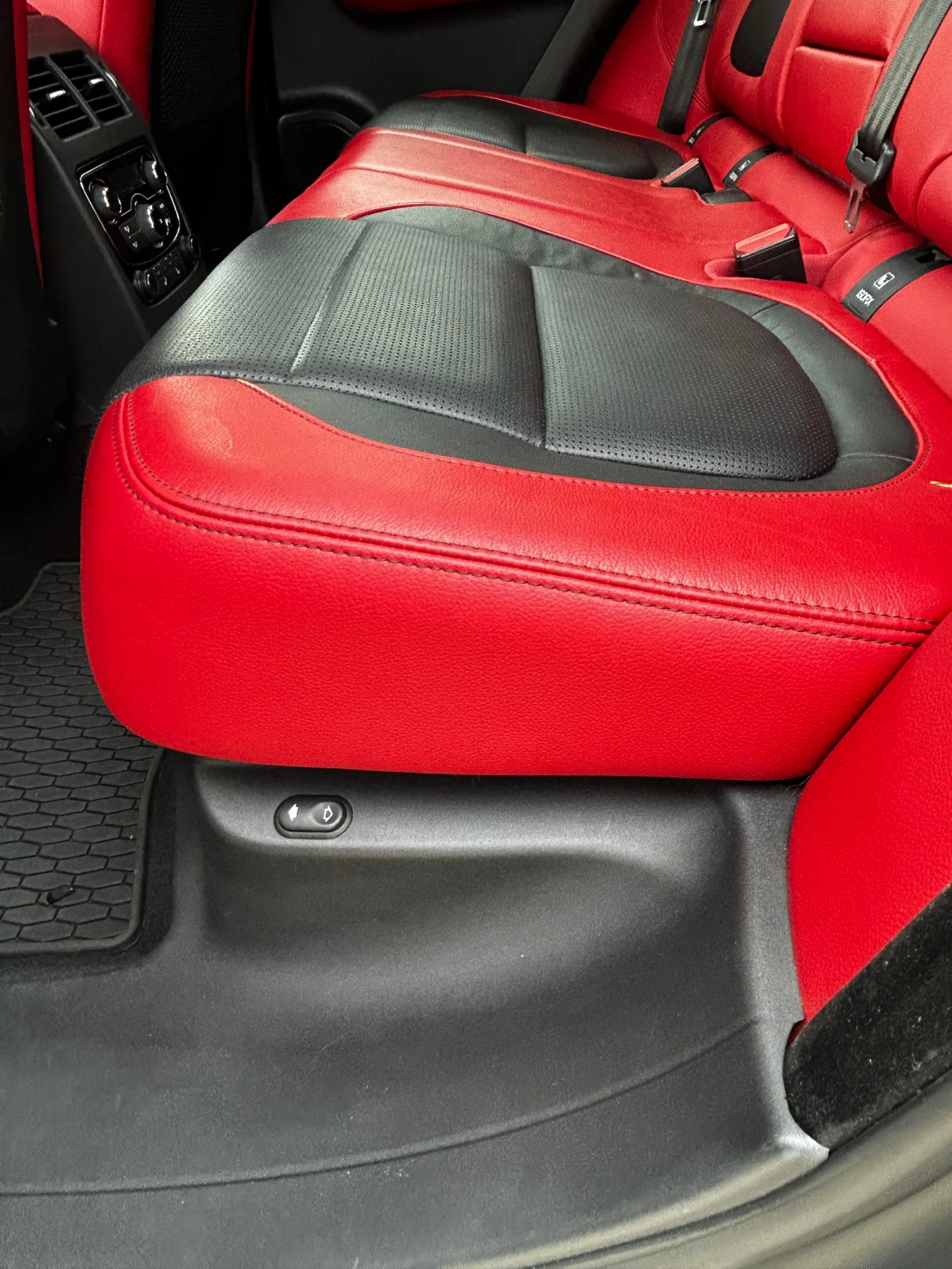 Jaguar F-PACE S 3.0 V6 | Mobile.bg   14