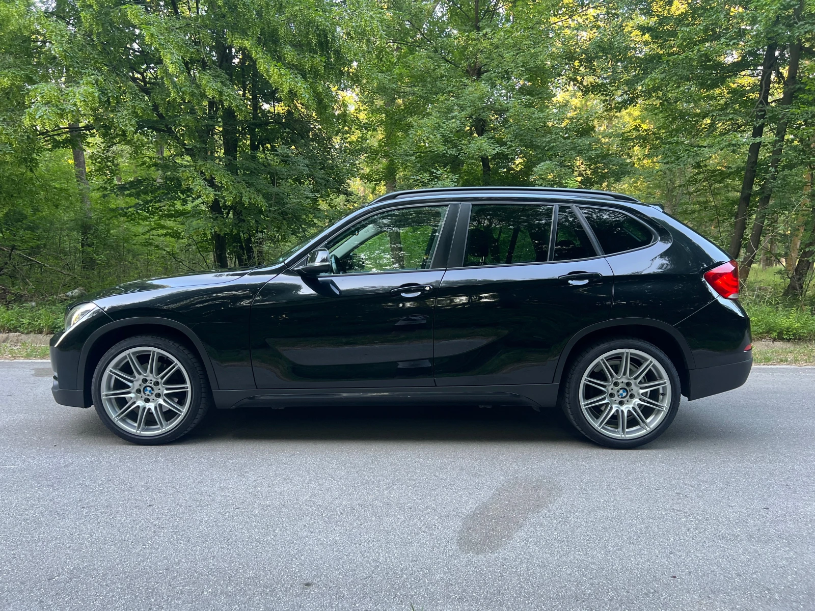 BMW X1 2.0D  - изображение 2
