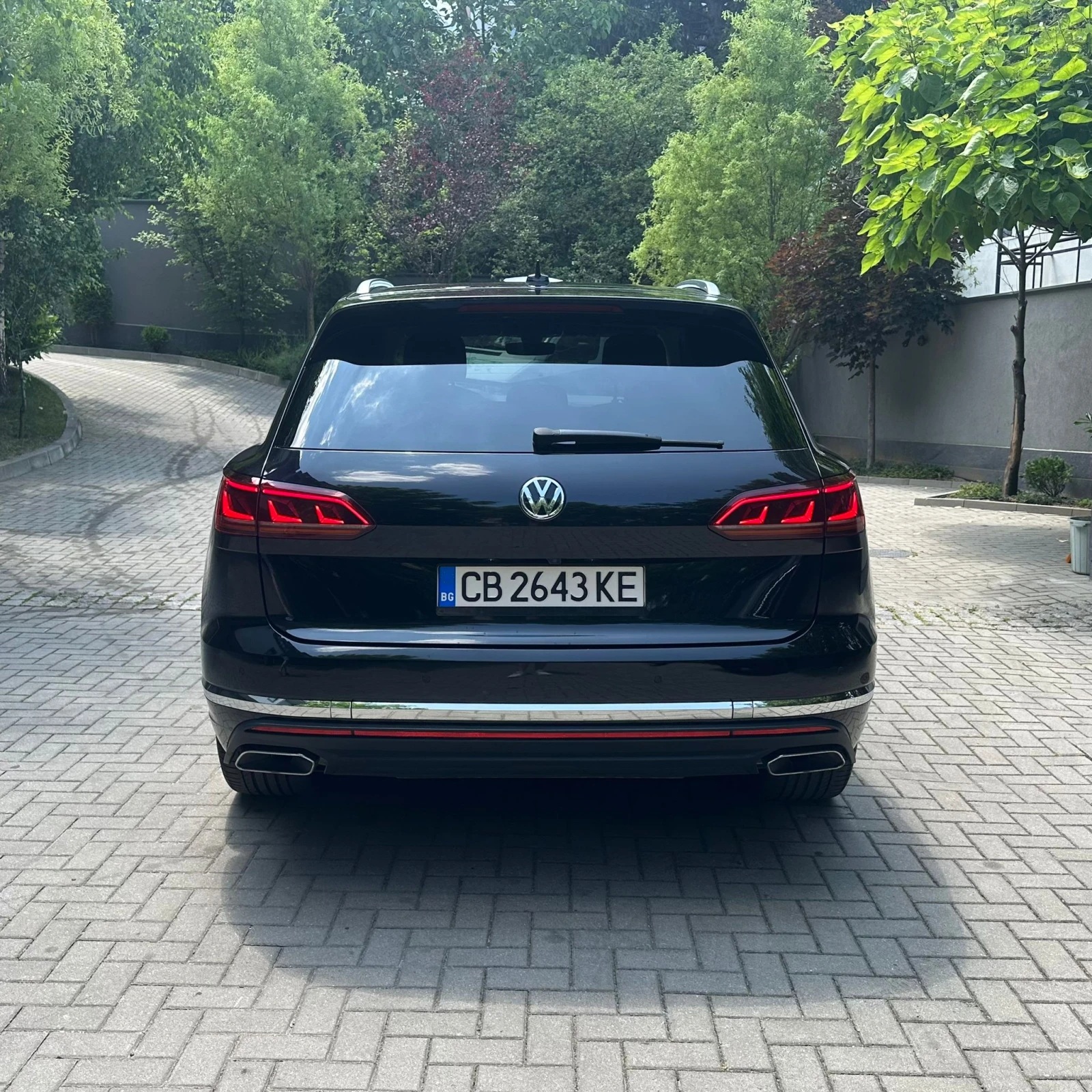 VW Touareg  V6 4MOTION R-Line - изображение 5