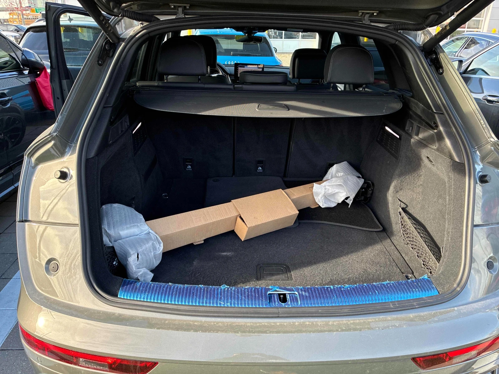 Audi Q5 * CARFAX *    | Mobile.bg   12