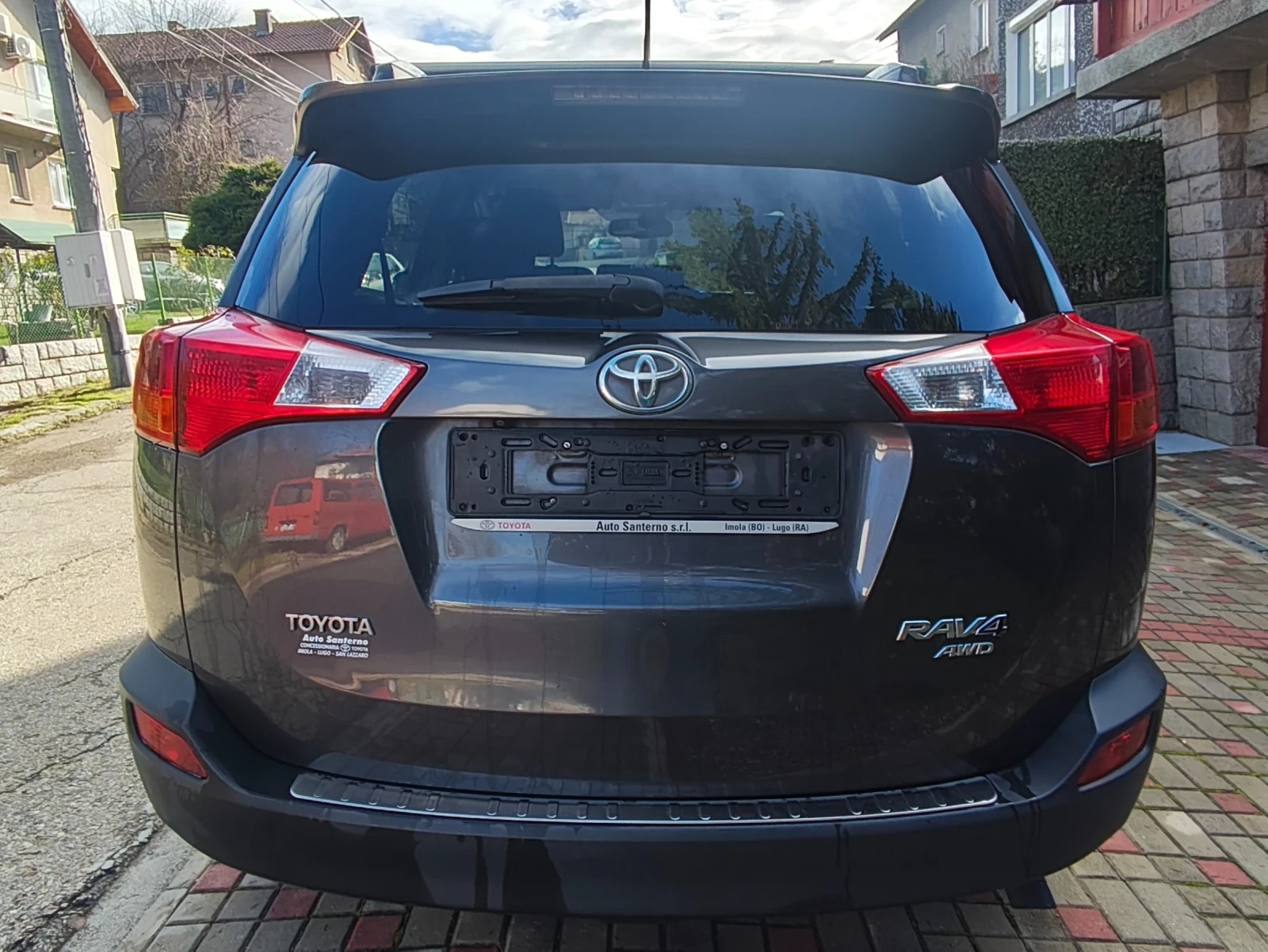 Toyota Rav4 4x4 2.2 D4D 150к.с  - изображение 3