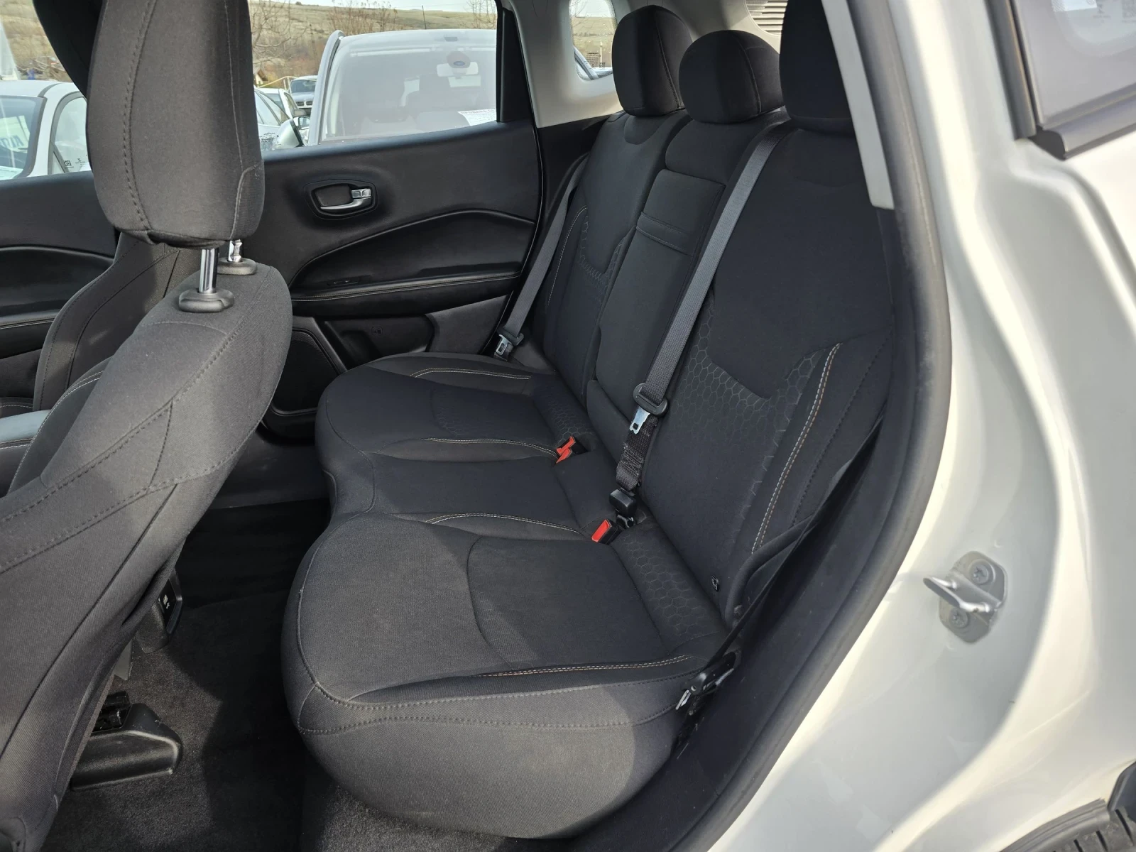 Jeep Compass 1.4i evro 6B  | Mobile.bg   16