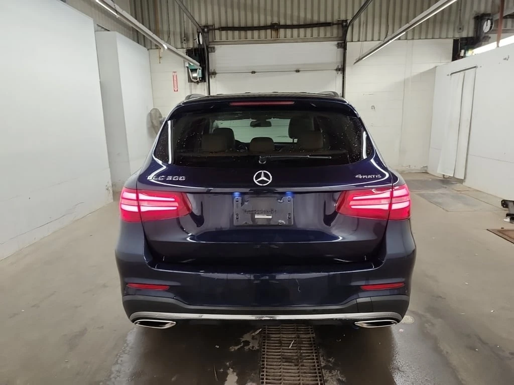 Mercedes-Benz GLC 300 * CARFAX * БЕЗ ПЪРВОНАЧАЛНА ВНОСКА - изображение 7