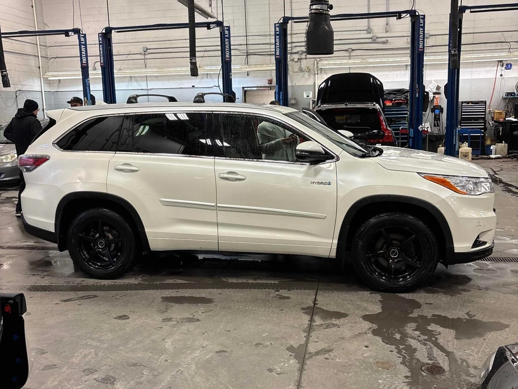 Toyota Highlander * XLE * CARFAX * БЕЗ ПЪРВОНАЧАЛНА ВНОСКА - изображение 3