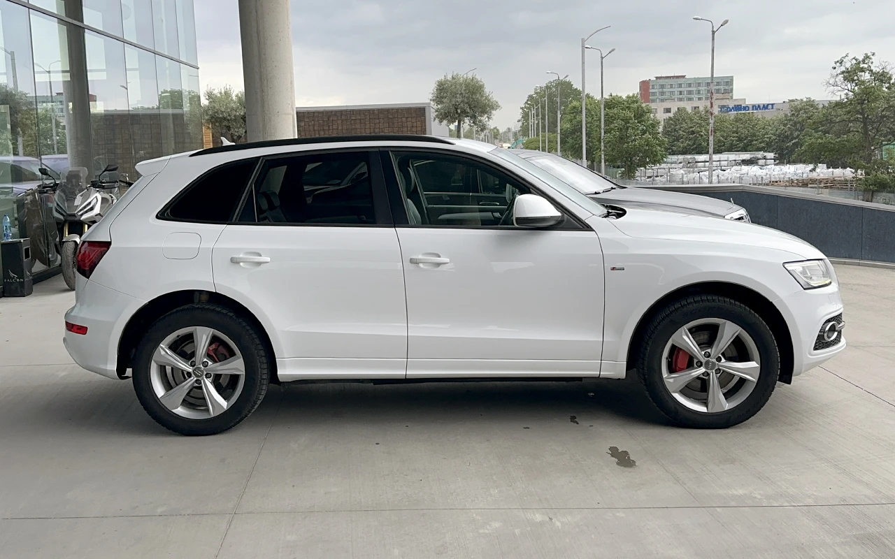 Audi Q5 3.0 TDI quattro S line, снимка 3 - Автомобили и джипове - 54909522